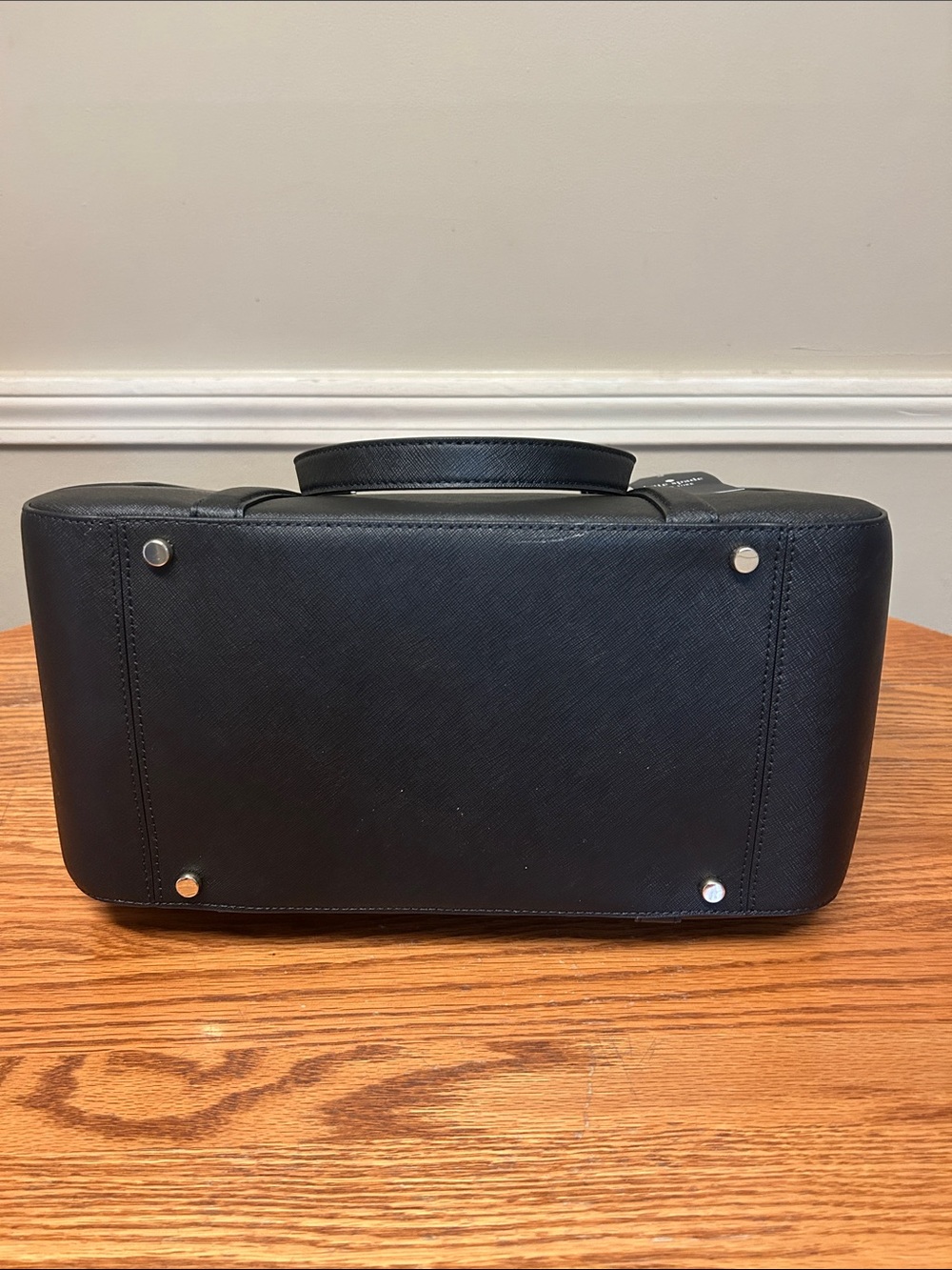 Kate Spade Tote - Picture 3 of 5